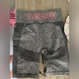 Gymshark Womens Charcoal and Pink Leggings